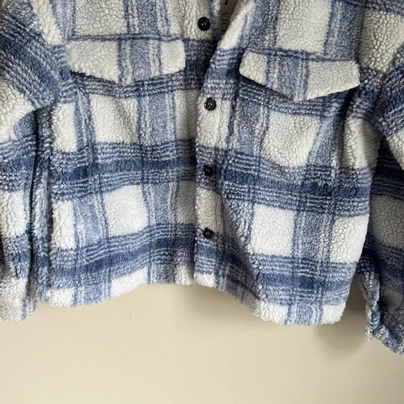 NWT Vici x Amber plaid faux Sherpa Jacket - Picture 5 of 6
